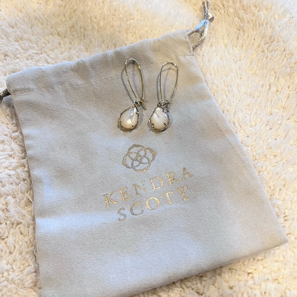 Kendra Scott Earrings- opaque white in gold